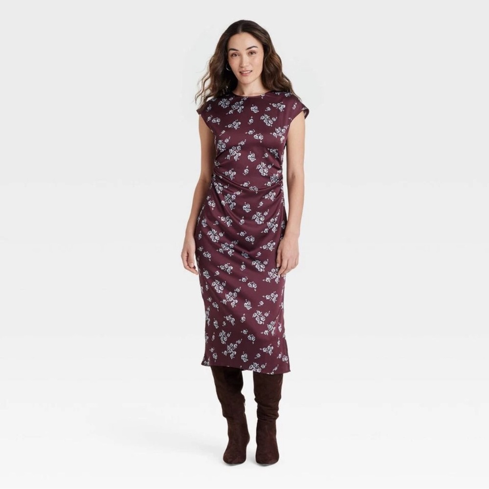 Women's Short Sleeve Ruched Midi Shift Dress - A New Day Burgundy